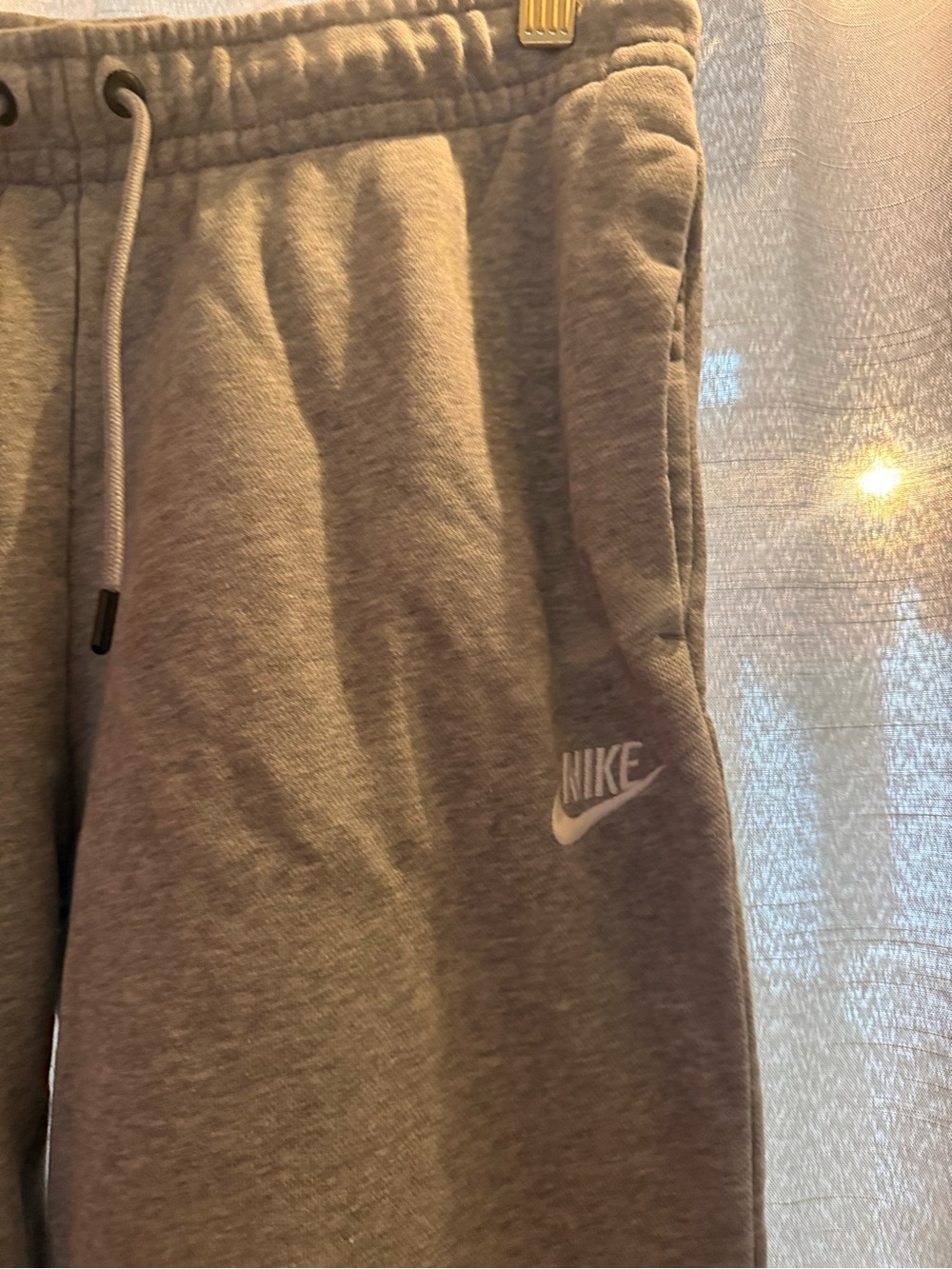 Nike women’s med Gray Jogger Pants - Picture 2 of 5